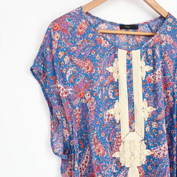 THML Blue Red Pink Floral Paisley Print Oversized Embellished Top Size M - Picture 1 of 6